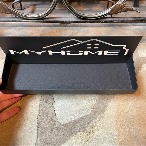 NWT Farmhouse Set of Kitchen Decor, Standing Signs, Hanging Metal Wall Key… - Picture 9 of 15